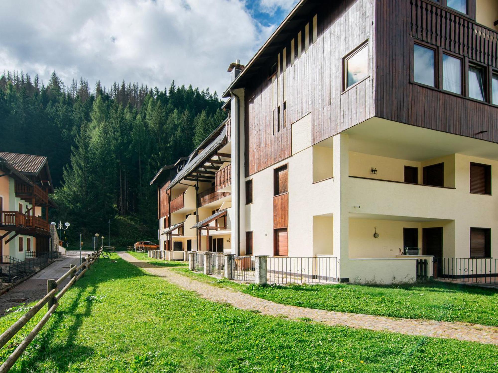 Apartment Des Alpes-8 By Interhome Canazei Exterior photo